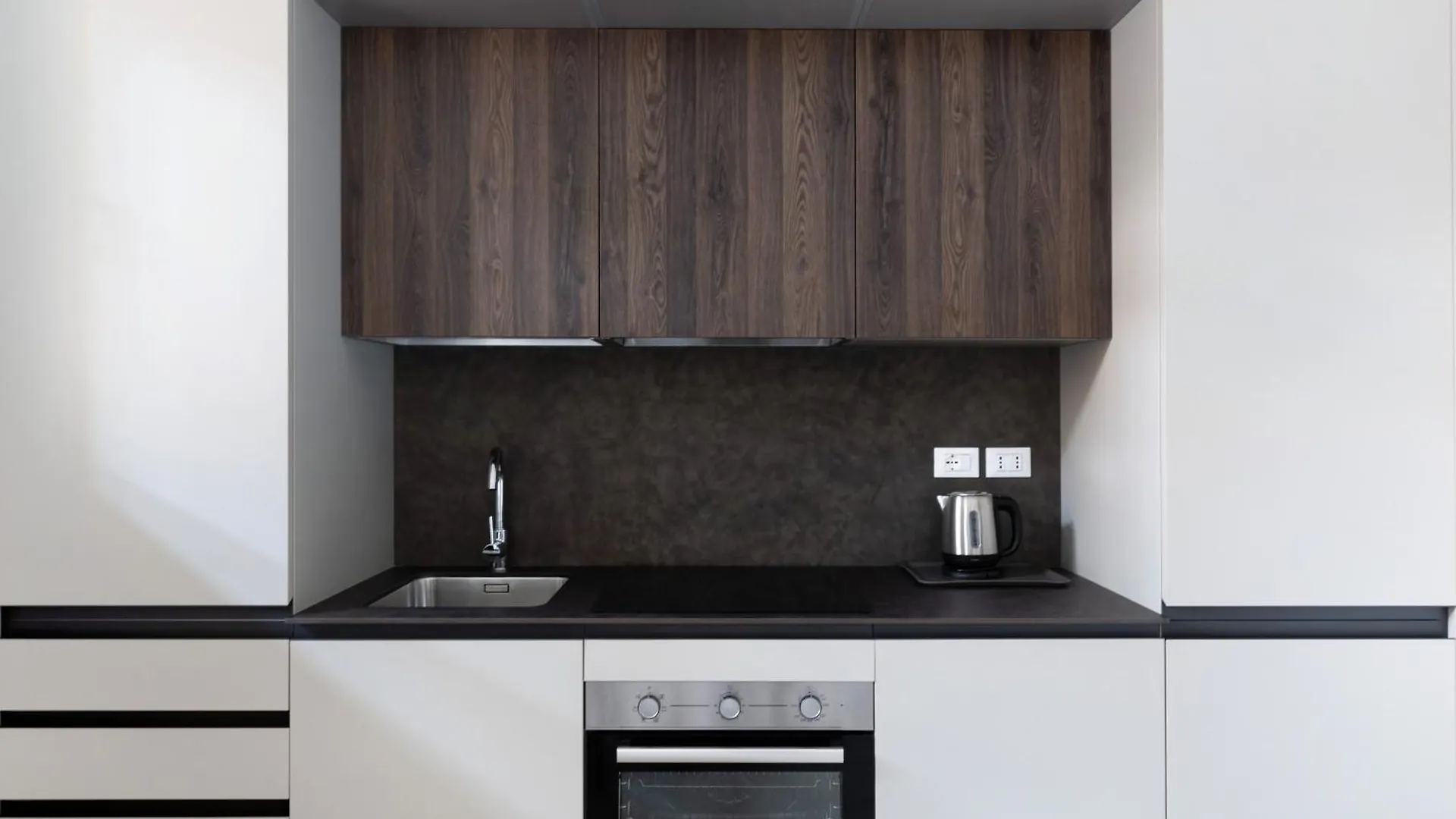 Apartment Le Dodici Porte - Zamboni 3 By Bologna District Italy